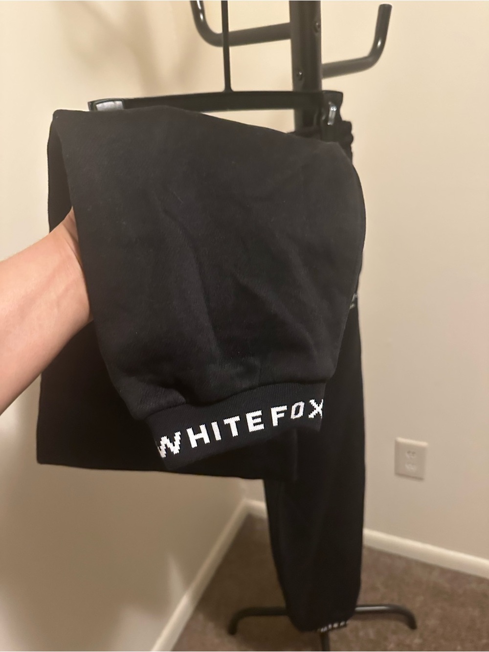 White Fox Tank & Jogger - Picture 10 of 13